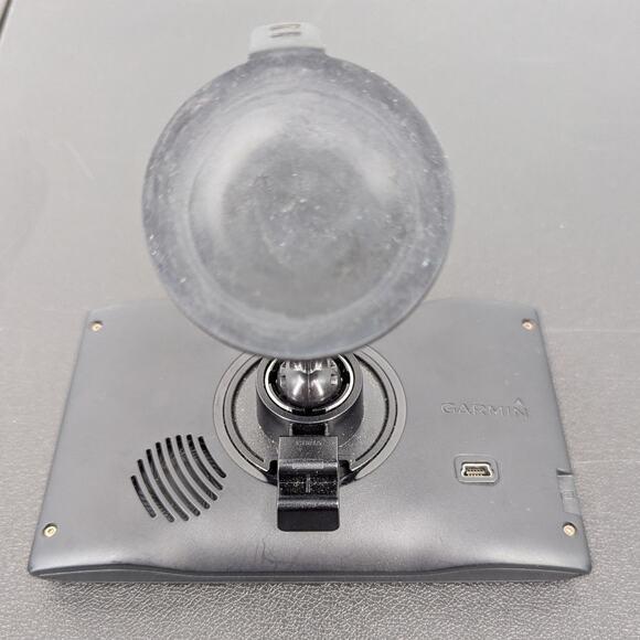 Garmin GPS Navigation System with Mount & Car Charger – Model 145-01315-11 - Picture 4 of 7